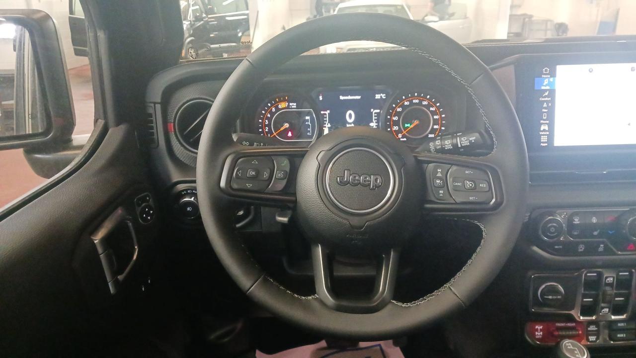 12772076