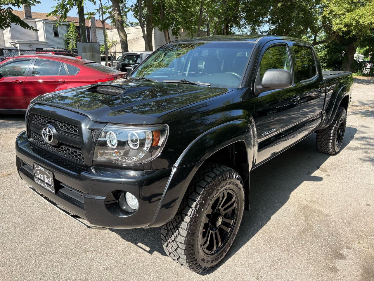 Used 2011 Toyota Tacoma TRD CREWCAB - 4X4 for sale in Scarborough, ON