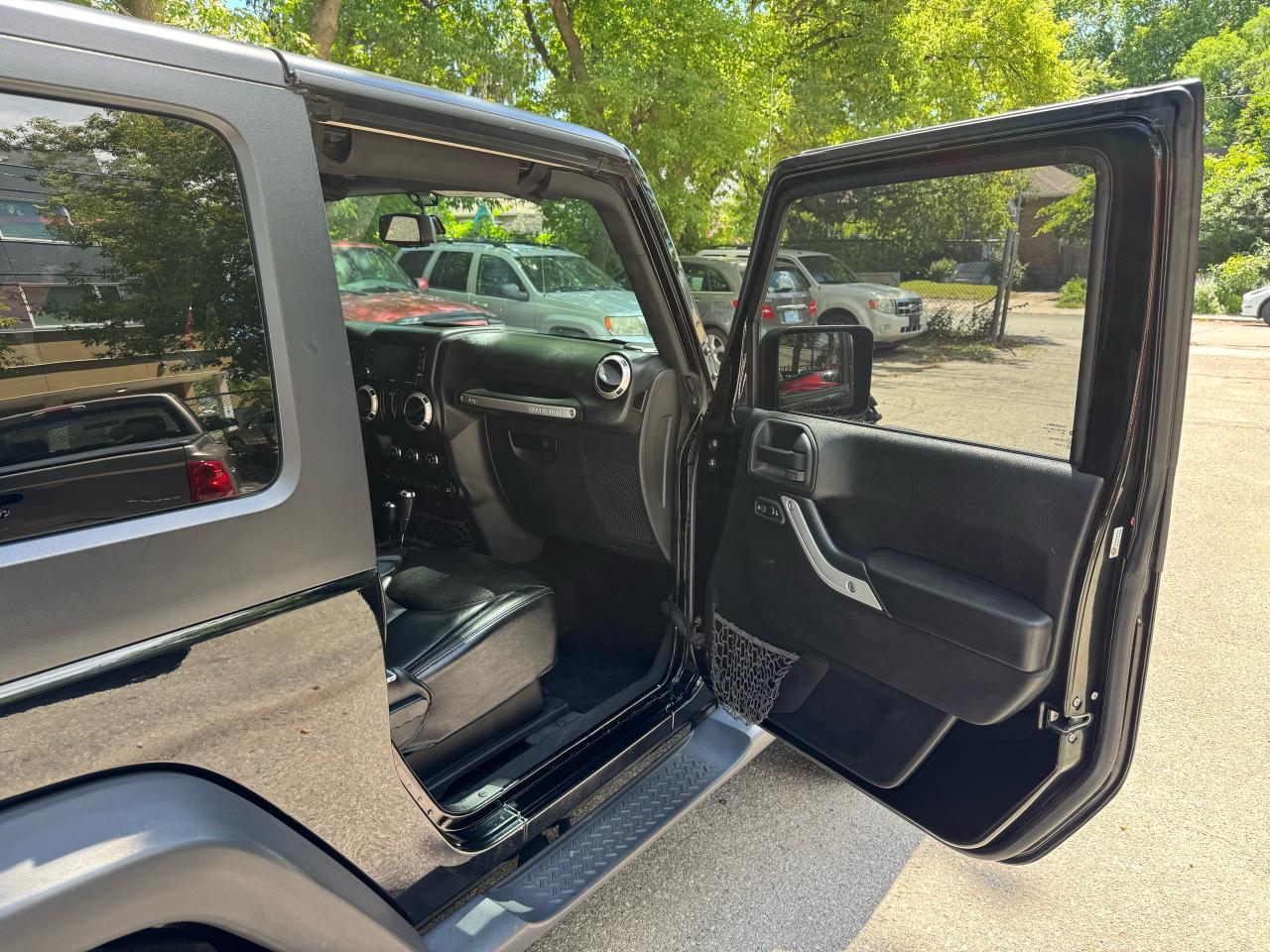 2017 Jeep Wrangler Rubicon - 4X4 - Photo #15