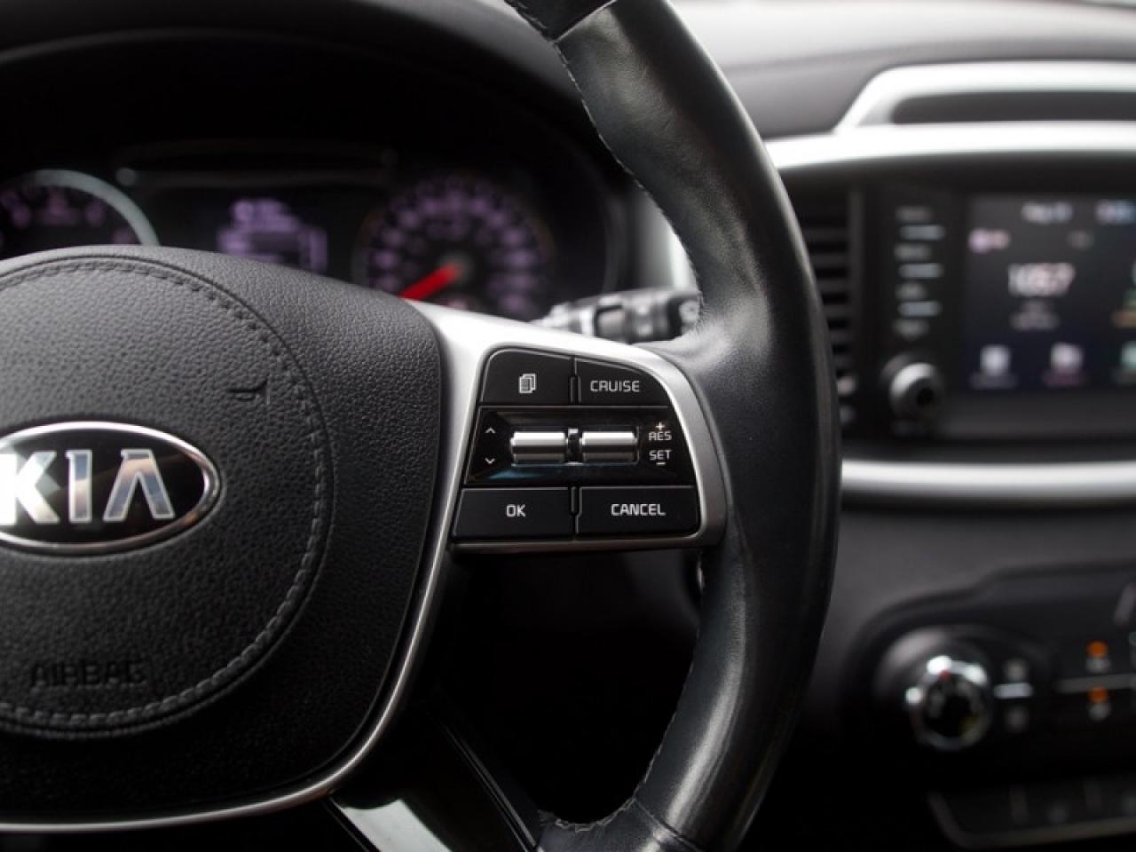2019 Kia Sorento LX  CAM APPLE-CP HTD-SEATS Photo