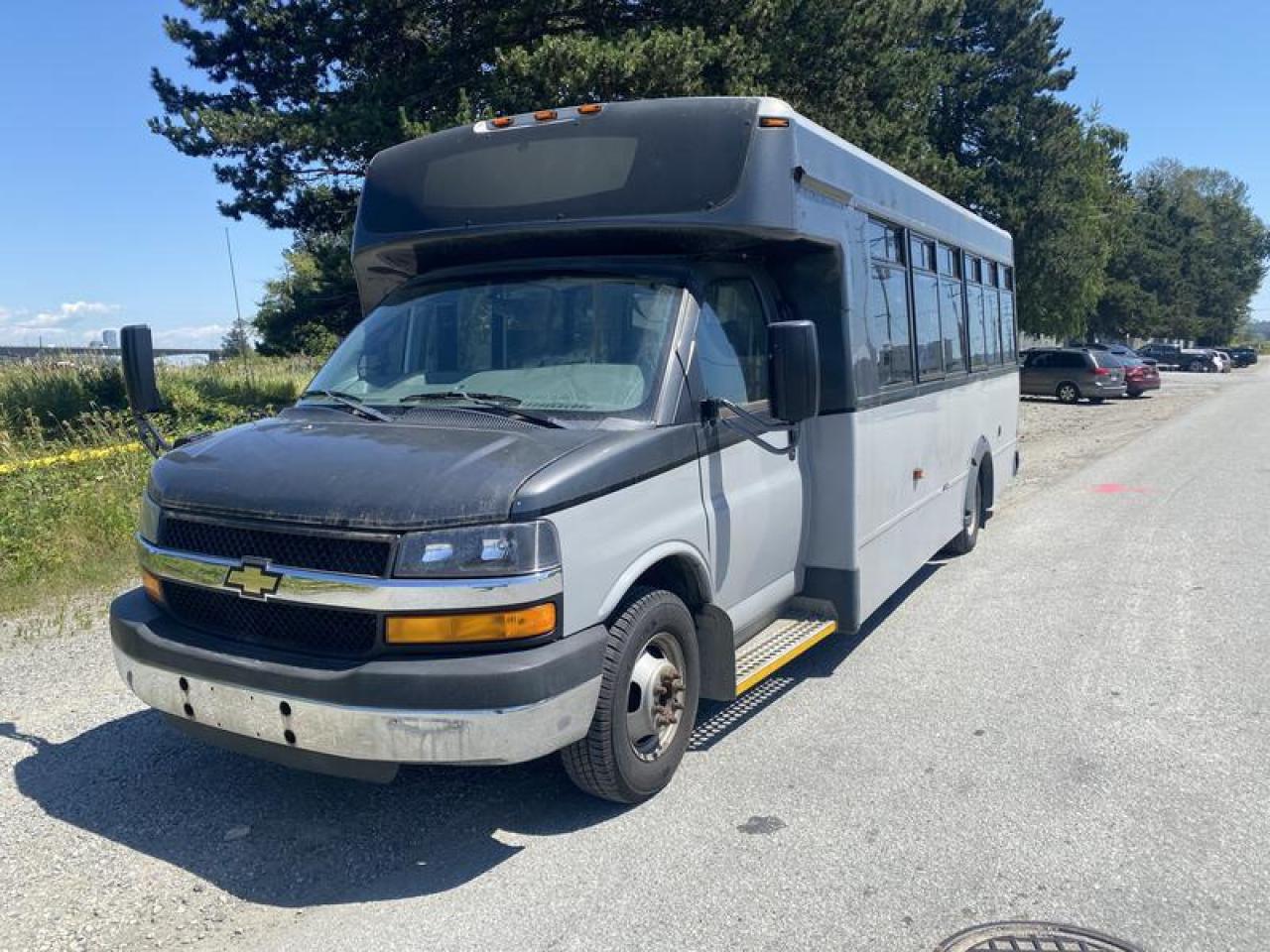 Used 2016 Chevrolet Express G4500 No Rear Seats Bus for sale in Burnaby, BC