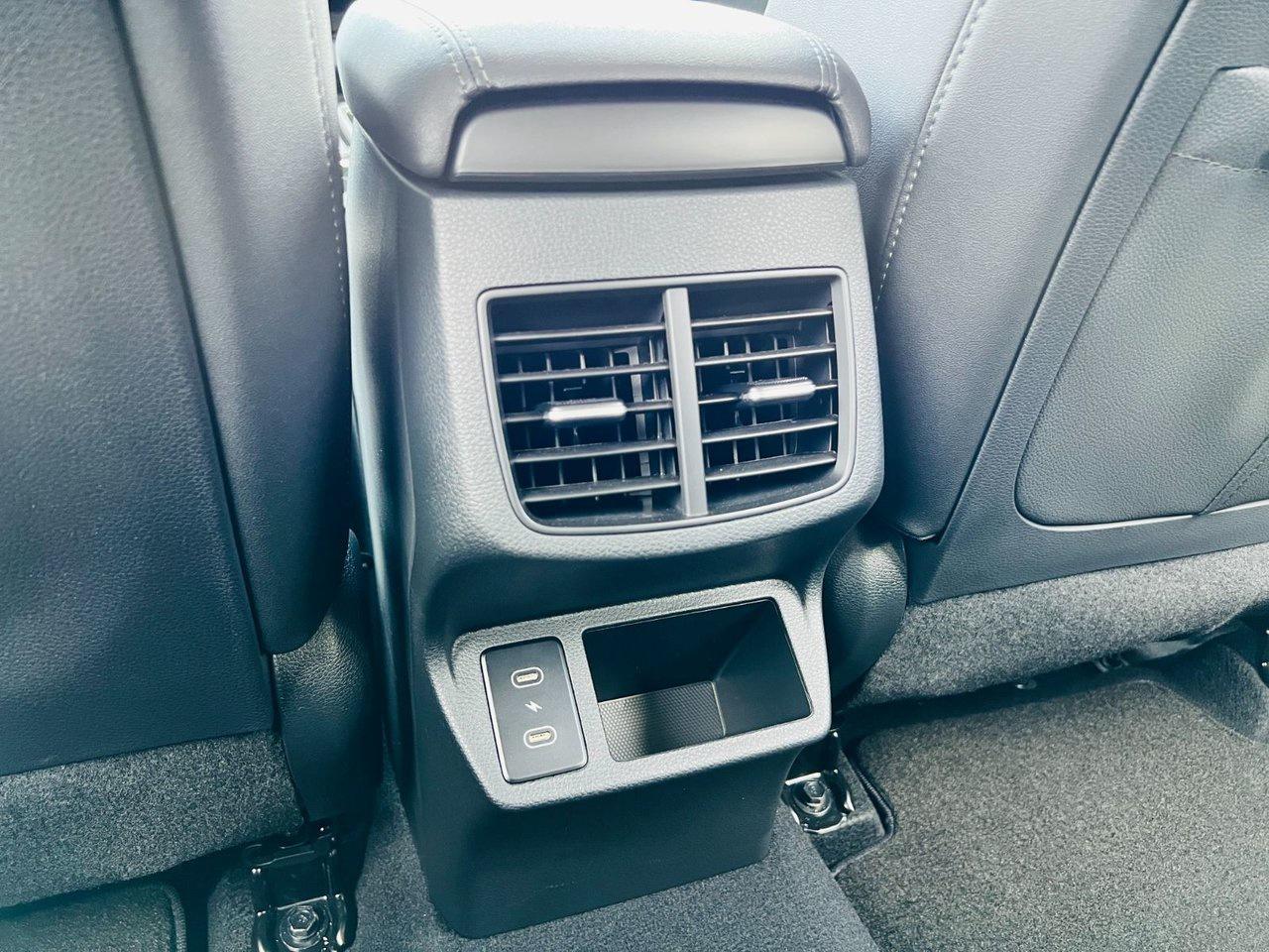 2026 Kia Seltos SX Photo