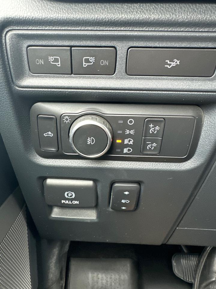 2022 Ford F-150 Lariat Photo5