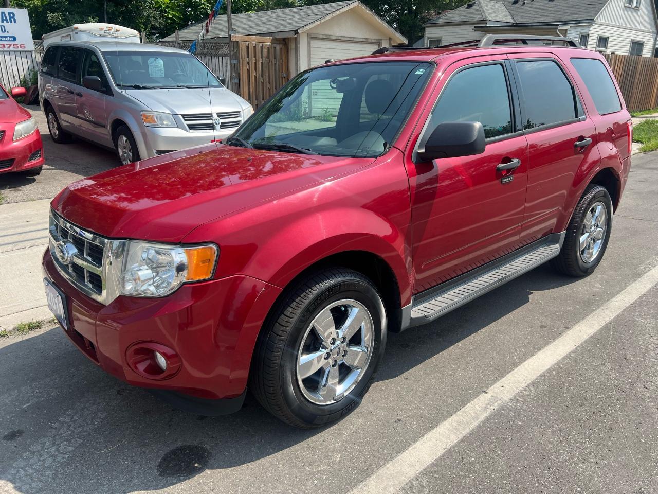 Used 2011 Ford Escape XLT for sale in Hamilton, ON