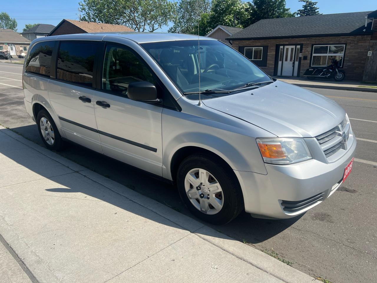 2009 Dodge Grand Caravan SE - Photo #3