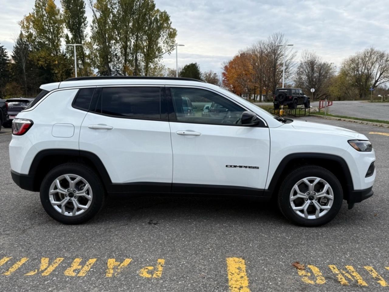 2025 Jeep Compass North  -  Remote Start Photo4
