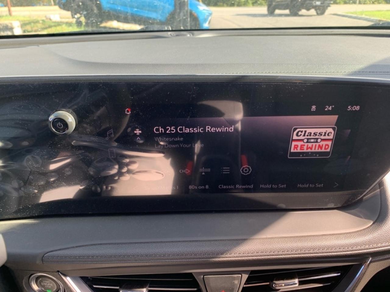 2026 Buick Encore GX Sport Touring Photo