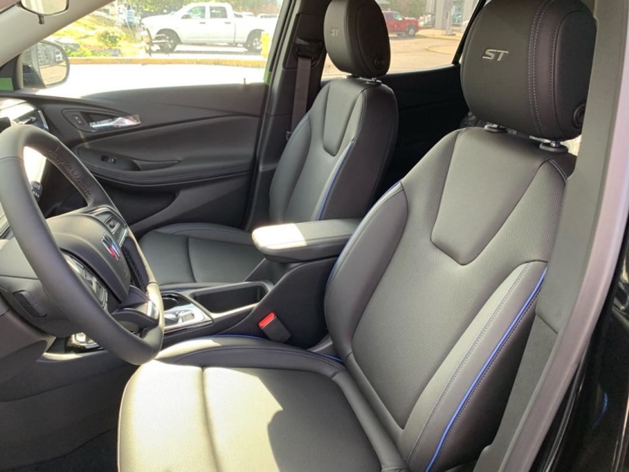 2026 Buick Encore GX Sport Touring Photo