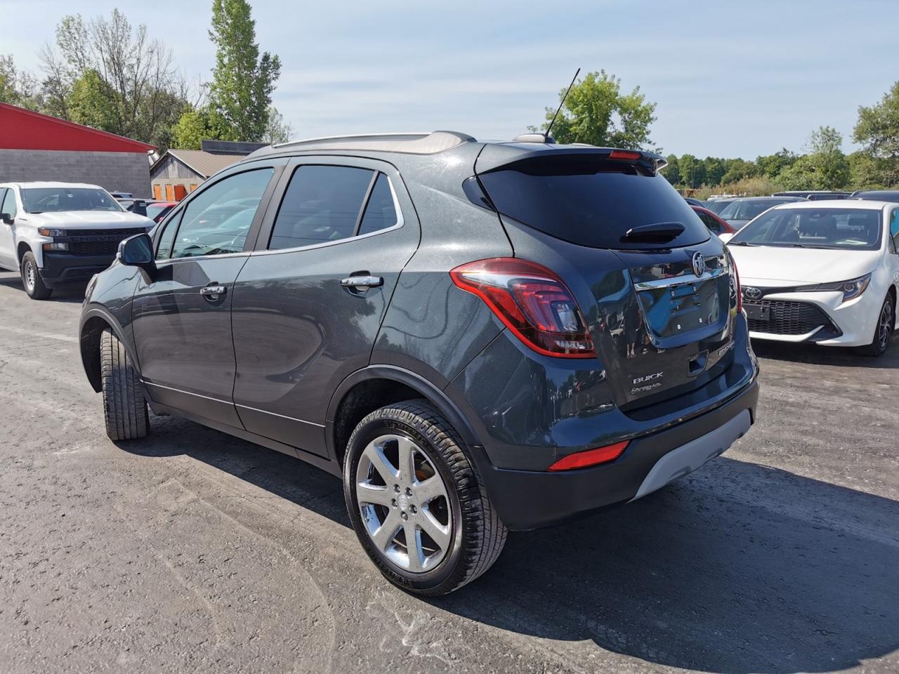 2017 Buick Encore Essence - Photo #3