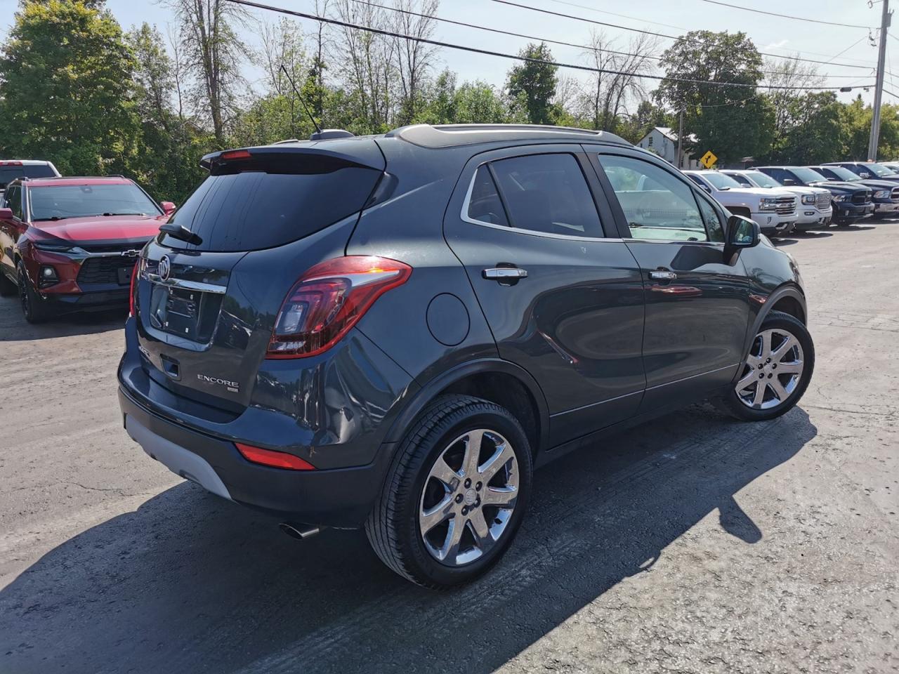 2017 Buick Encore Essence - Photo #5