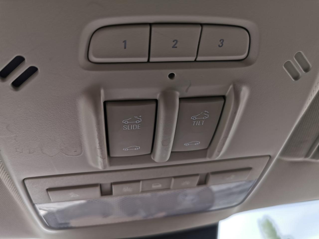 2017 Buick Encore Essence - Photo #29