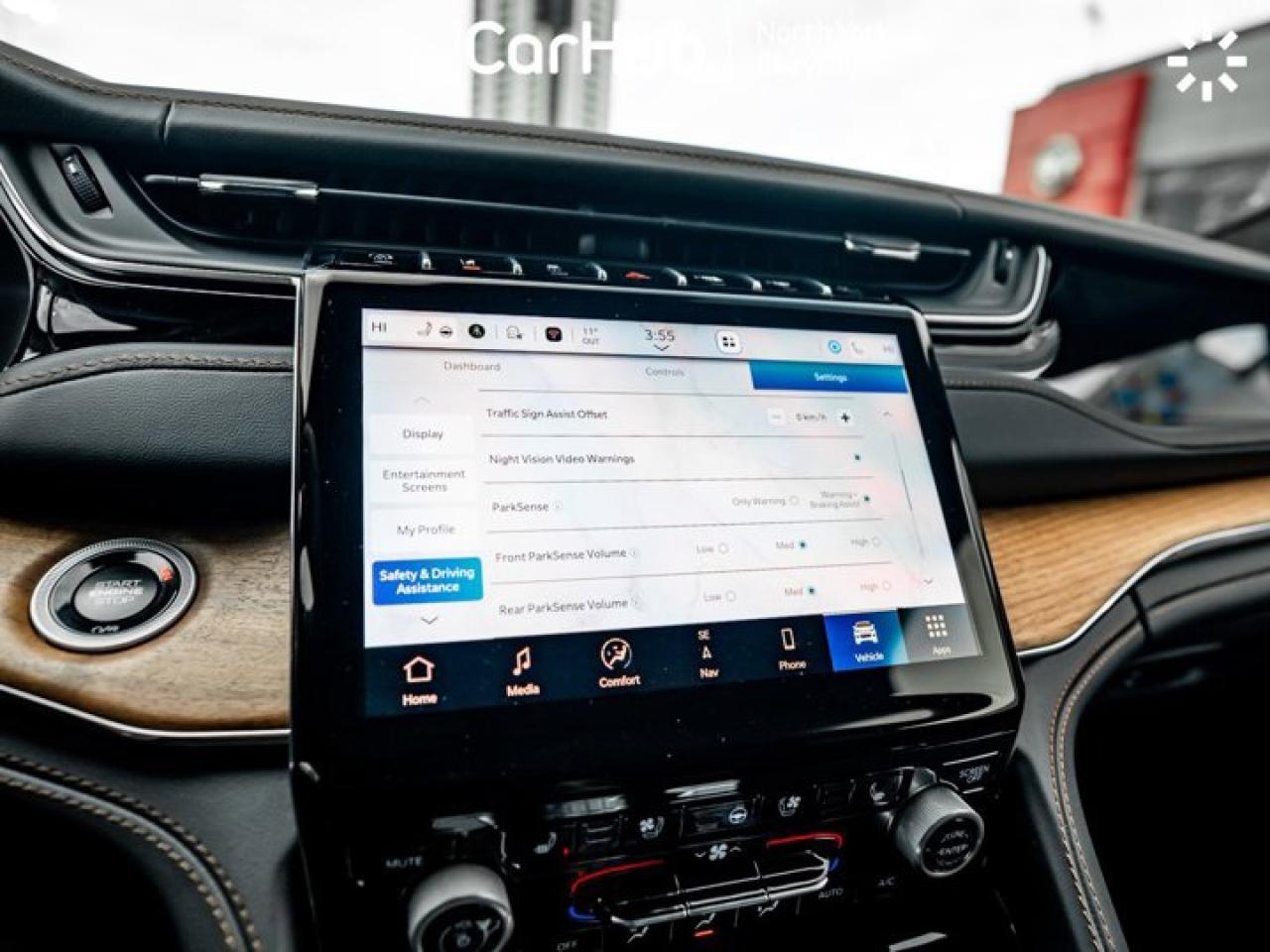 2025 Jeep Grand Cherokee L Summit Reserve Advanced ProTech Group IV High Altitude Package Photo