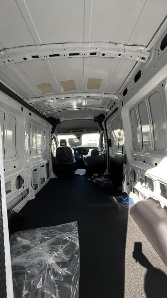2025 Ford Transit Cargo Van BASE Photo