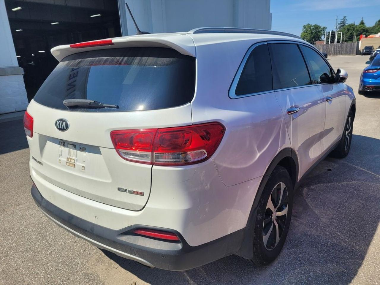 2016 Kia Sorento EX Photo4