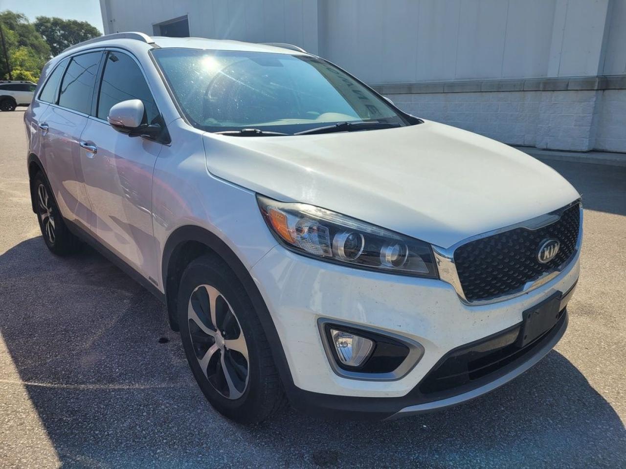 2016 Kia Sorento EX Photo7