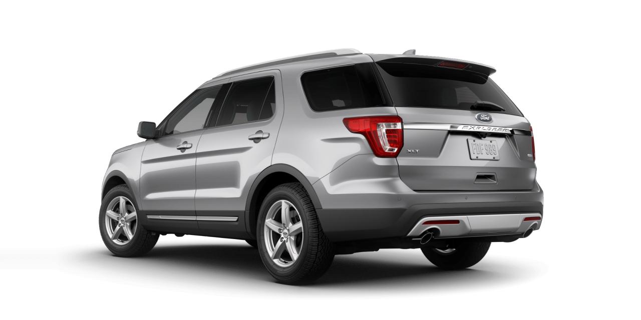 2017 Ford Explorer 4WD XLT Photo1