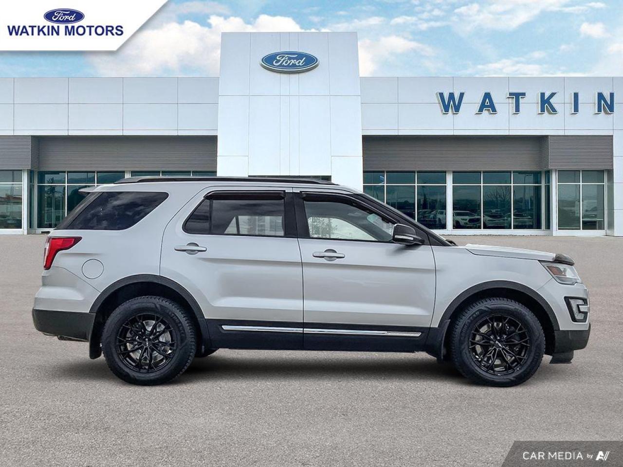 2017 Ford Explorer 4WD XLT Photo29