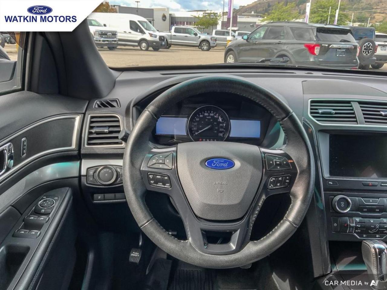 2017 Ford Explorer 4WD XLT Photo29