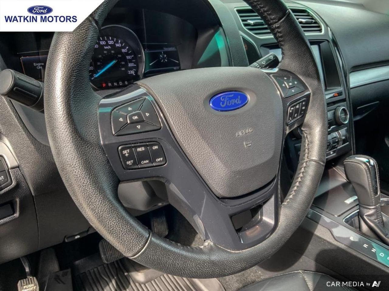 2017 Ford Explorer 4WD XLT Photo18