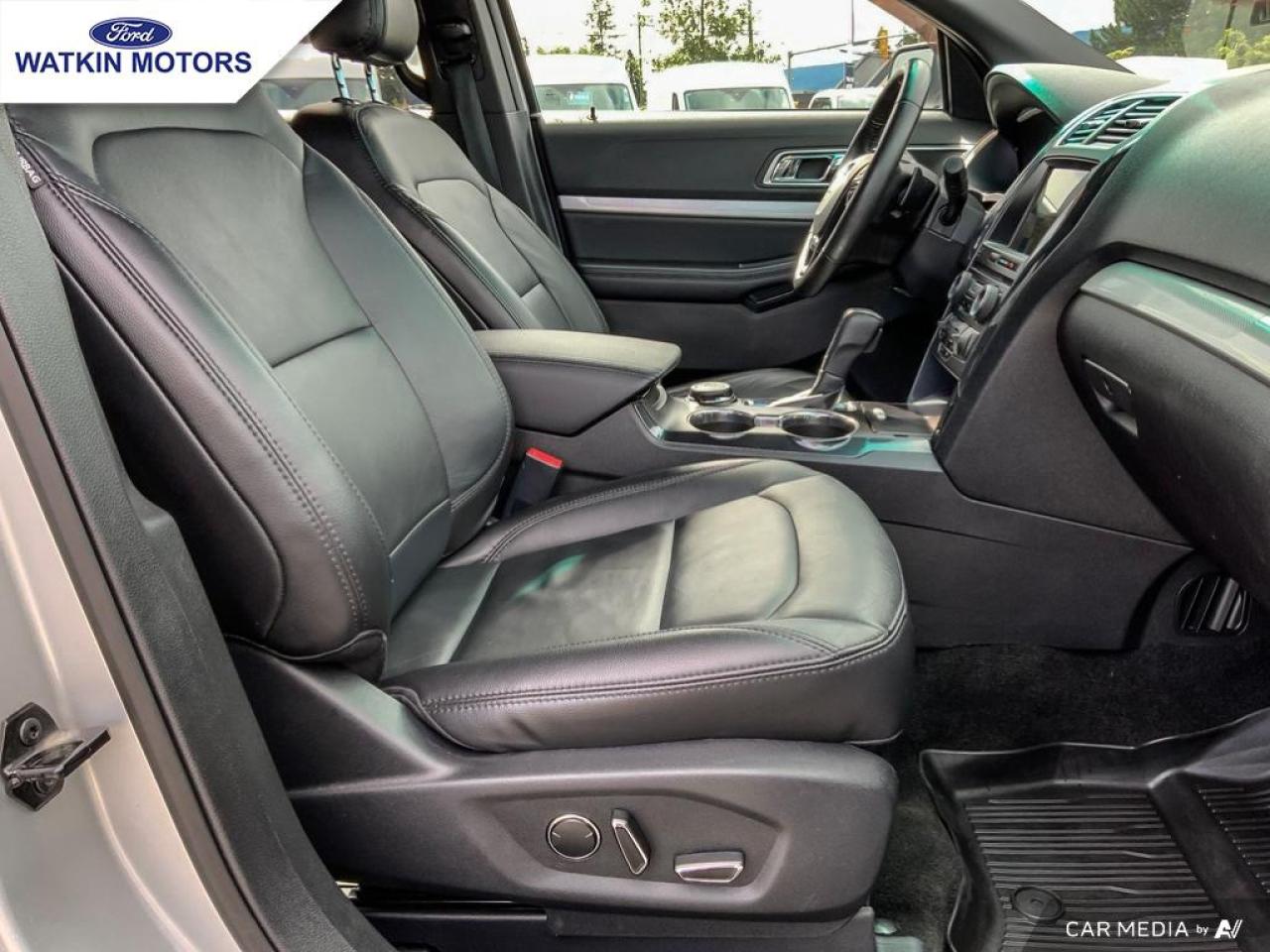 2017 Ford Explorer 4WD XLT Photo29