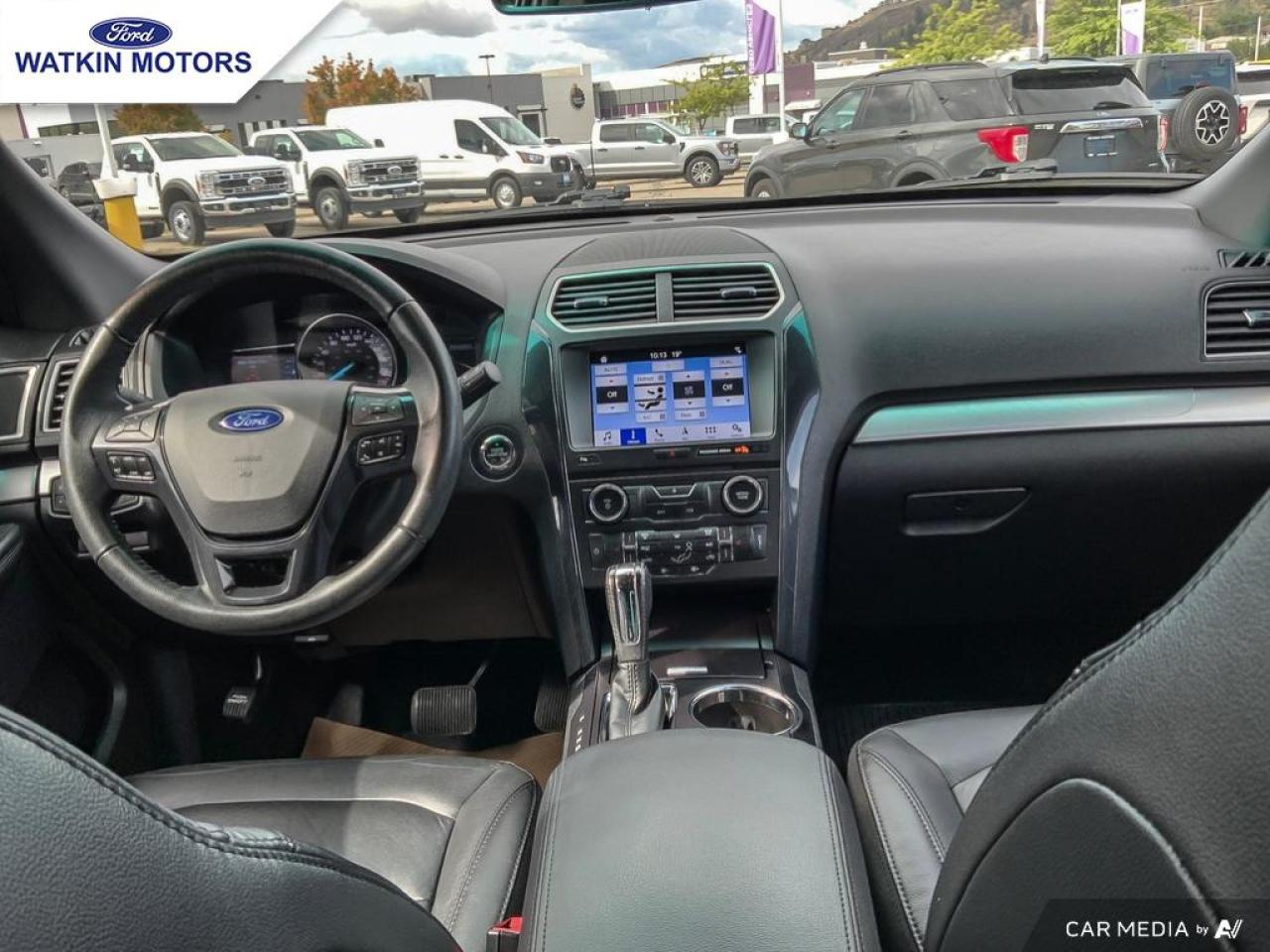 2017 Ford Explorer 4WD XLT Photo29