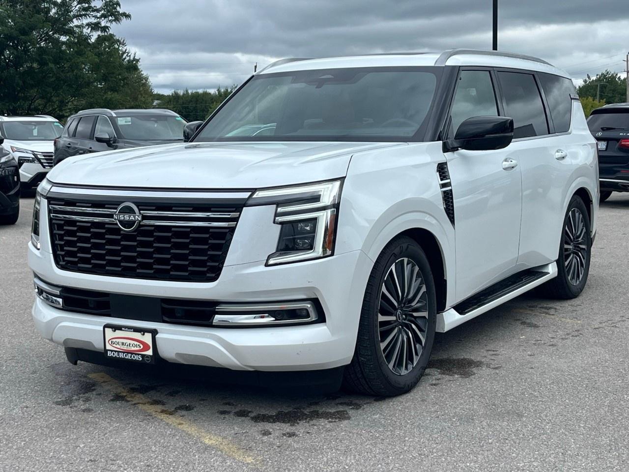 2025 Nissan Armada 4x4 Platinum Reserve Photo2