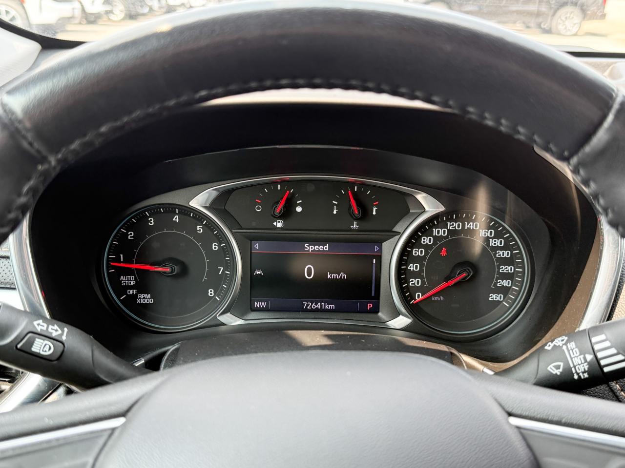 2020 Chevrolet Equinox Premier 2.0L 4 CYL WITH REMOTE START/ENTRY, HEATED SEATS, WIRELESS CHARGING, POWER LIFTGATE, HD REAR VISION CAMERA, APPLE CARPLAY AND ANDROID AUTO Photo