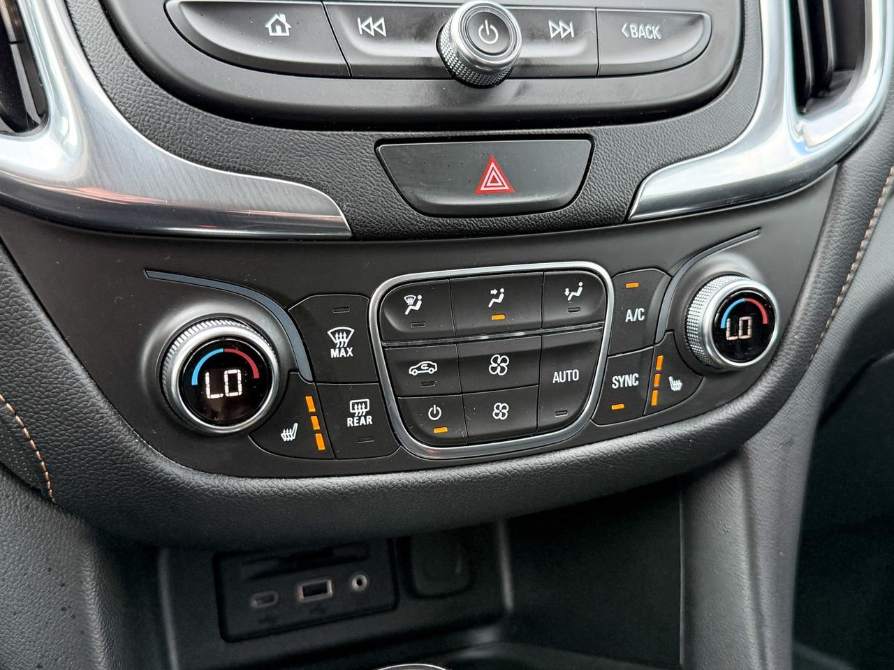 2020 Chevrolet Equinox Premier 2.0L 4 CYL WITH REMOTE START/ENTRY, HEATED SEATS, WIRELESS CHARGING, POWER LIFTGATE, HD REAR VISION CAMERA, APPLE CARPLAY AND ANDROID AUTO Photo