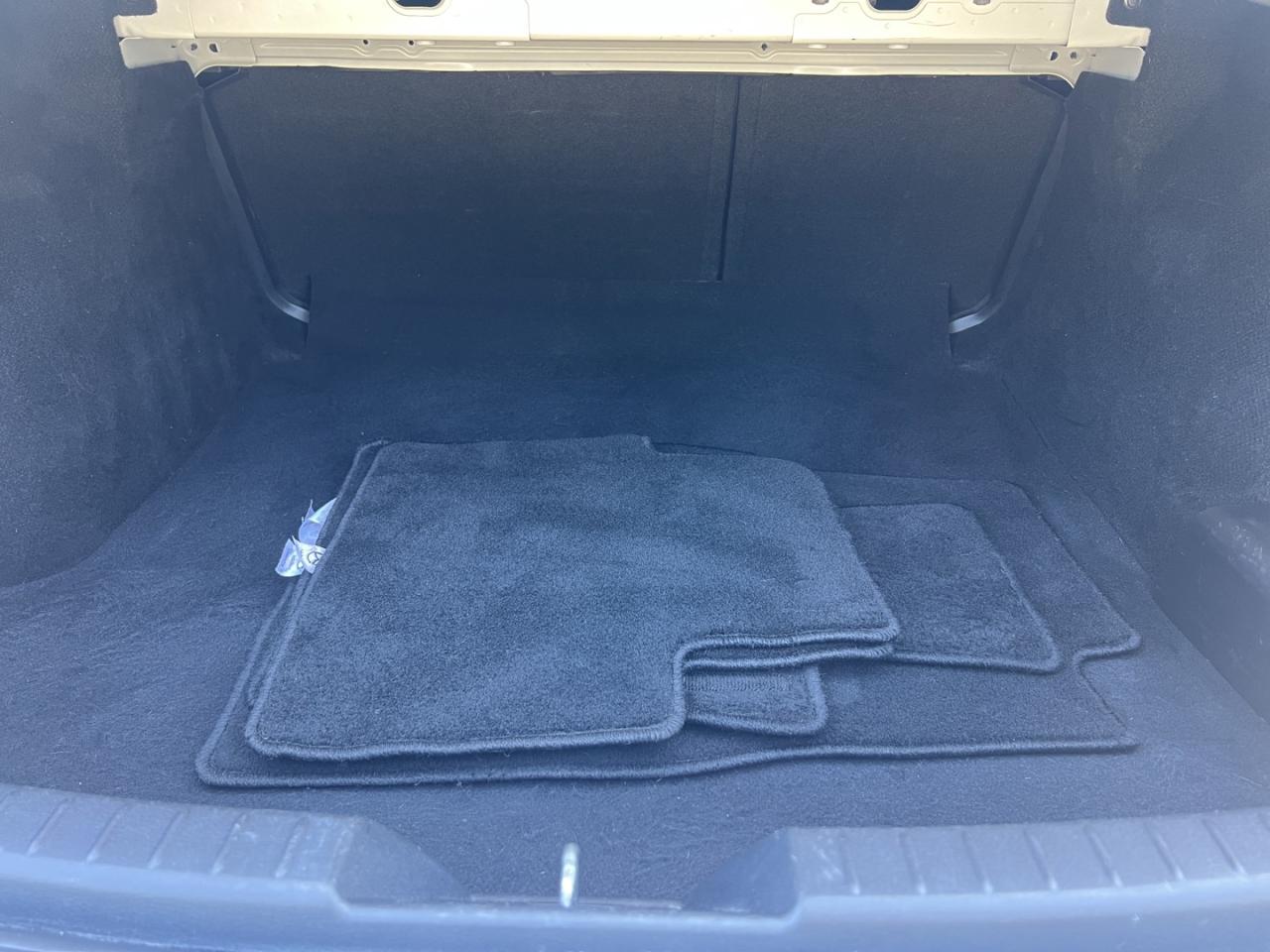 2019 Mazda MAZDA3 GT - Photo #4
