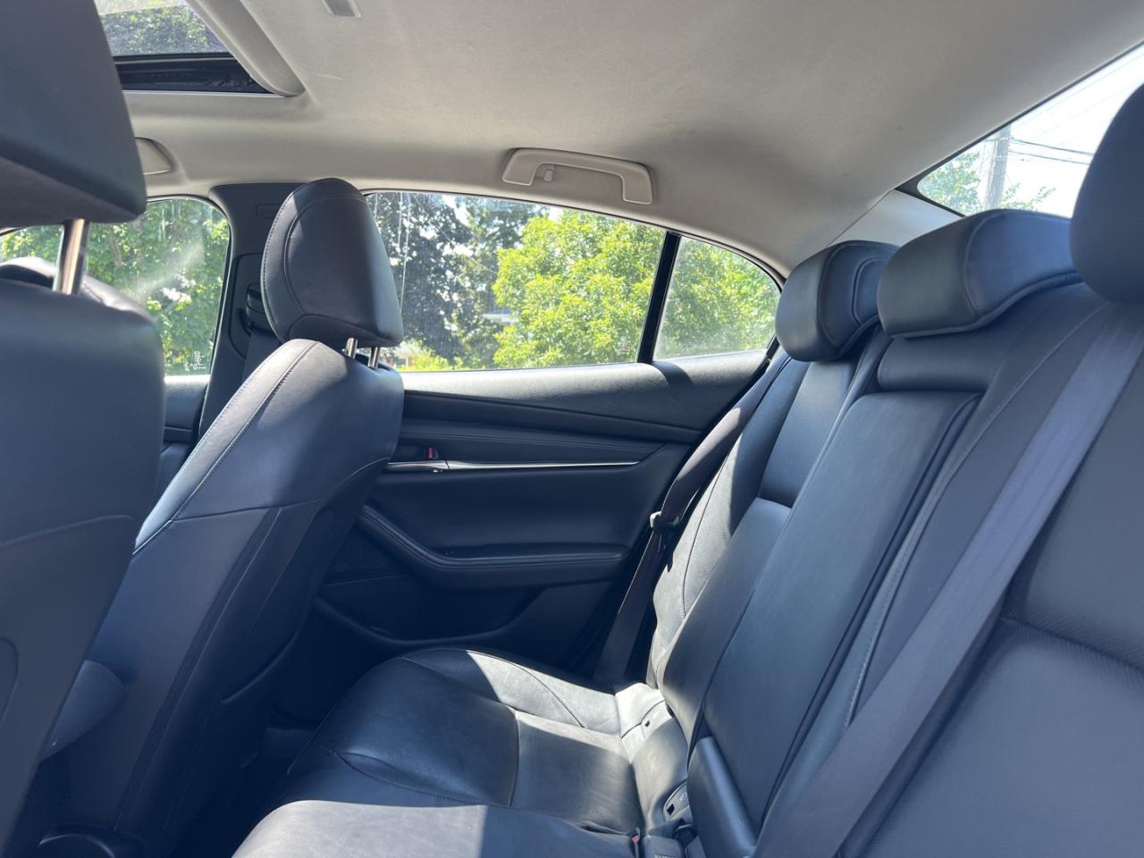 2019 Mazda MAZDA3 GT - Photo #11