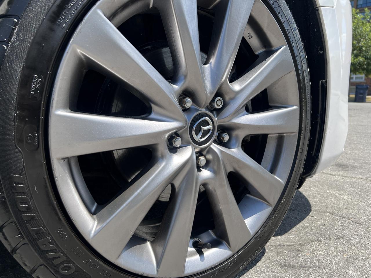 2019 Mazda MAZDA3 GT - Photo #24