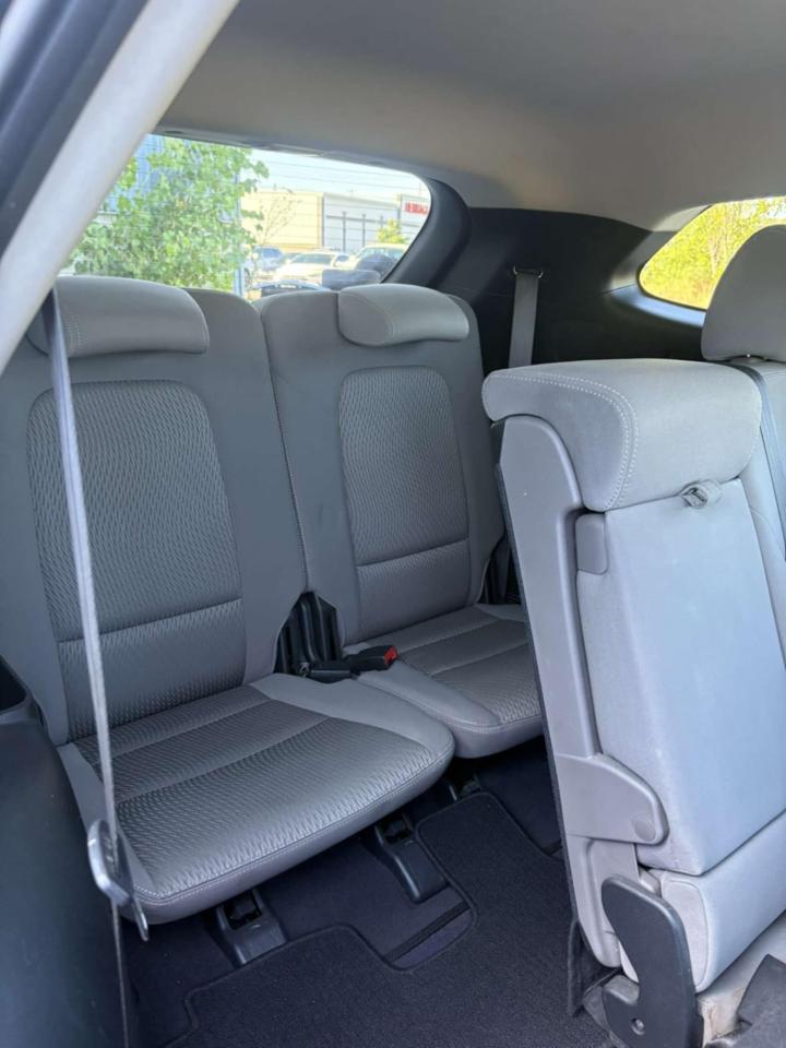 2016 Hyundai Santa Fe  Photo30