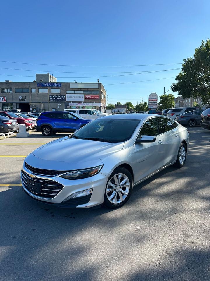 2019 Chevrolet Malibu LT - Photo #1