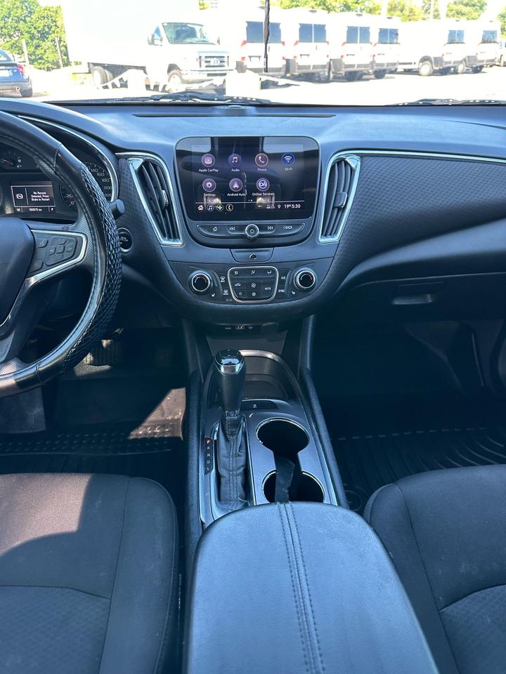 2019 Chevrolet Malibu LT Photo