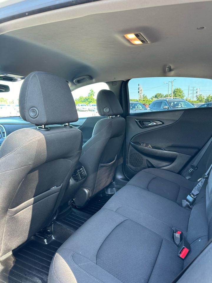 2019 Chevrolet Malibu LT Photo