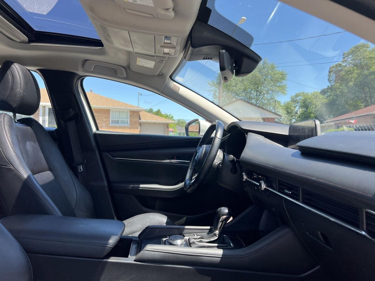 2019 Mazda MAZDA3 GT - Photo #9
