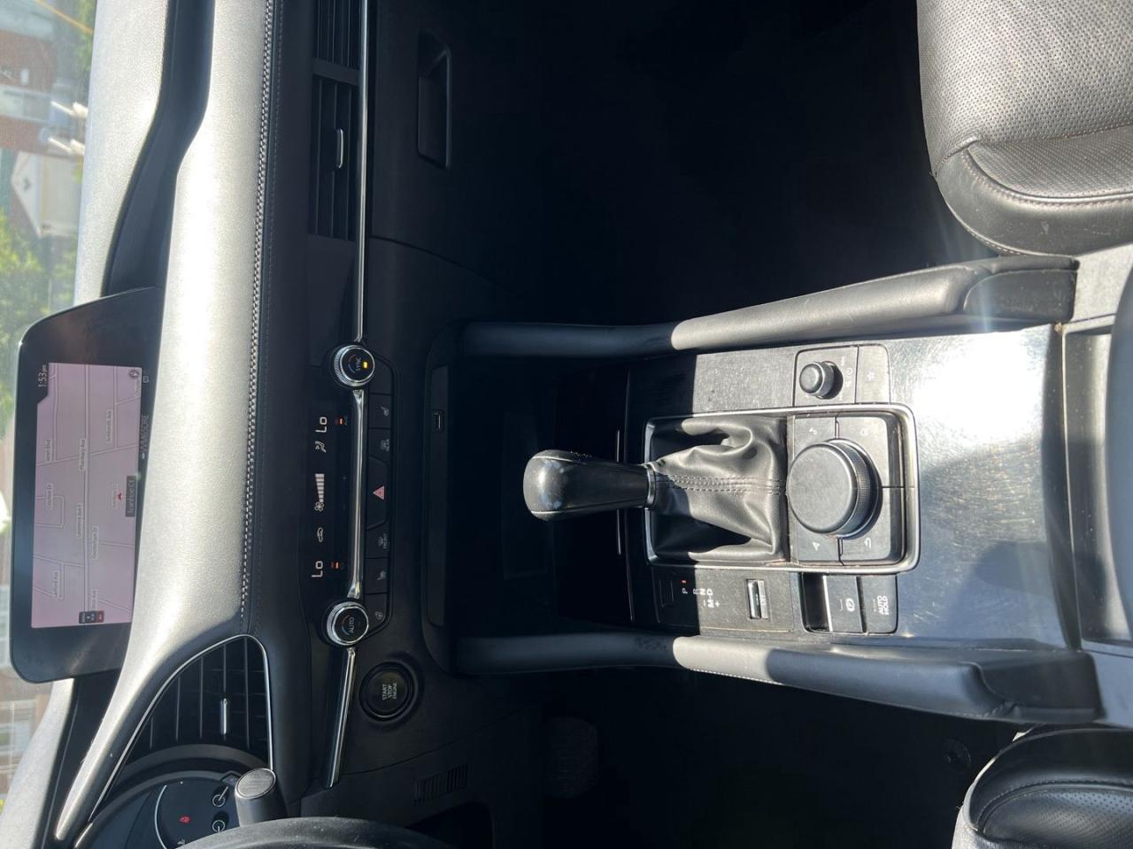2019 Mazda MAZDA3 GT - Photo #19