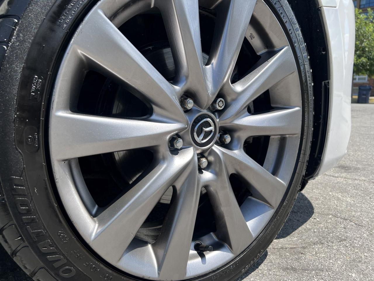 2019 Mazda MAZDA3 GT - Photo #24