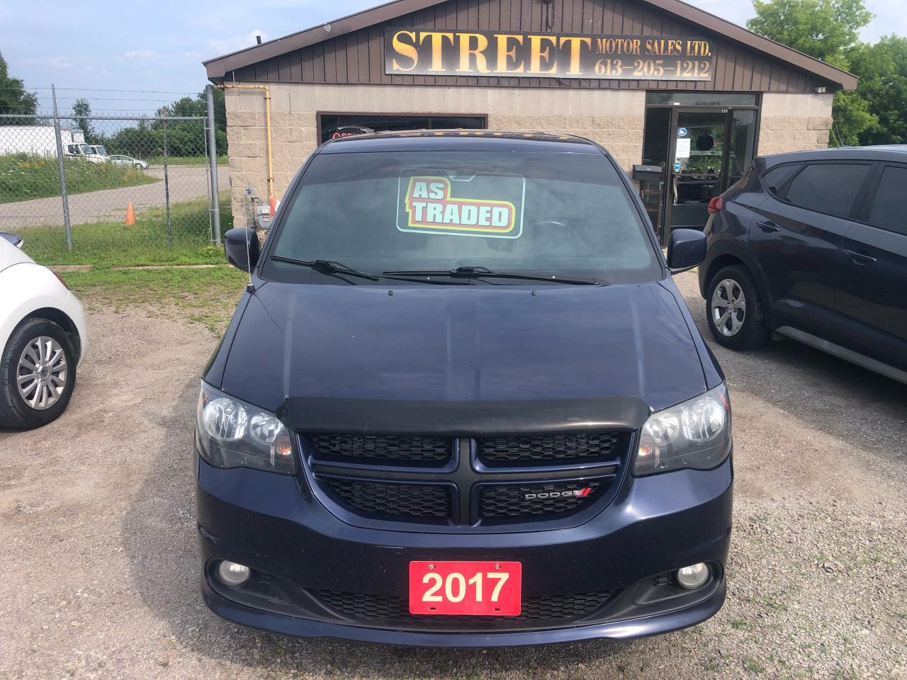 2017 Dodge Grand Caravan GT - Photo #2