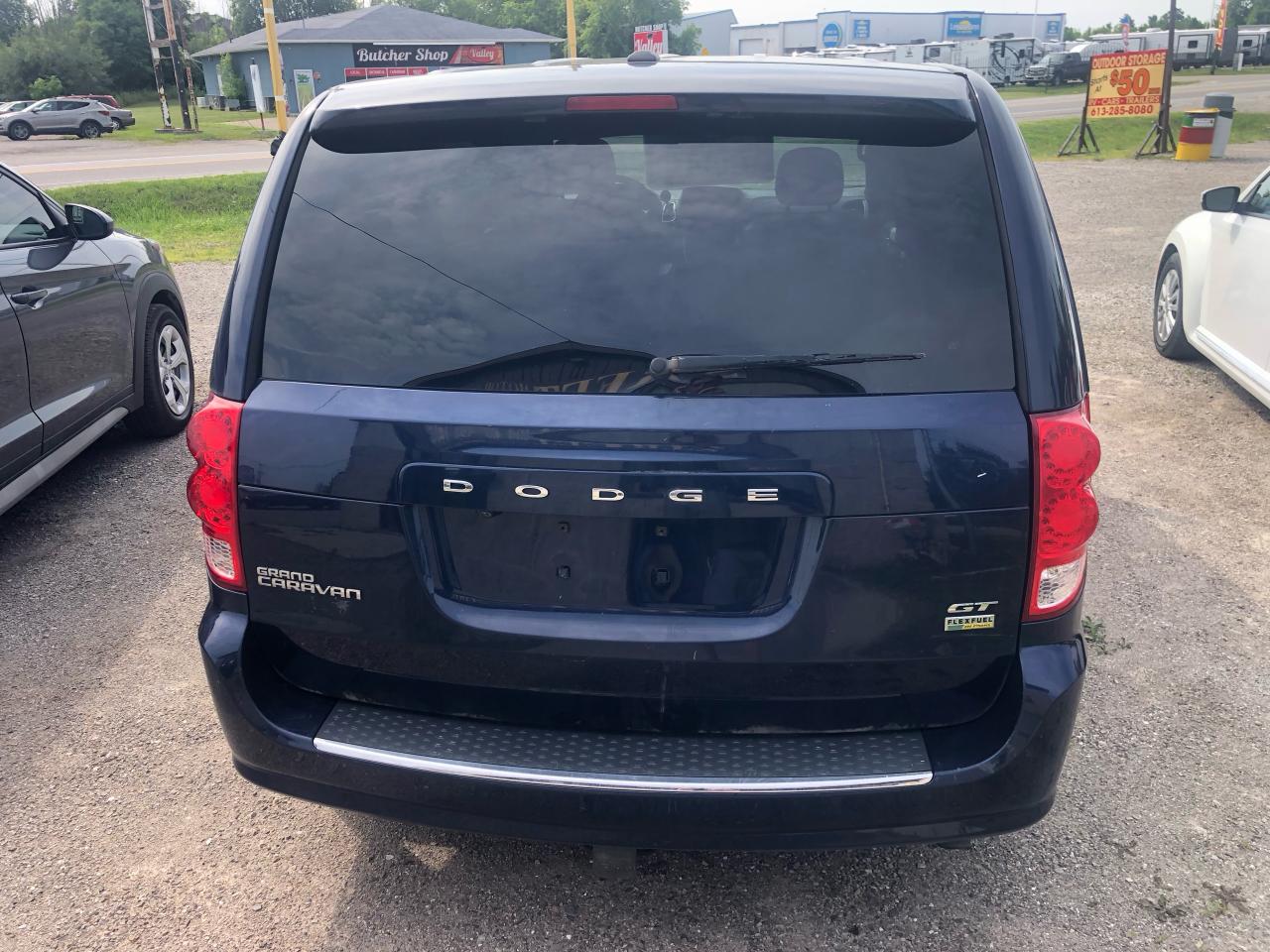 2017 Dodge Grand Caravan GT - Photo #5