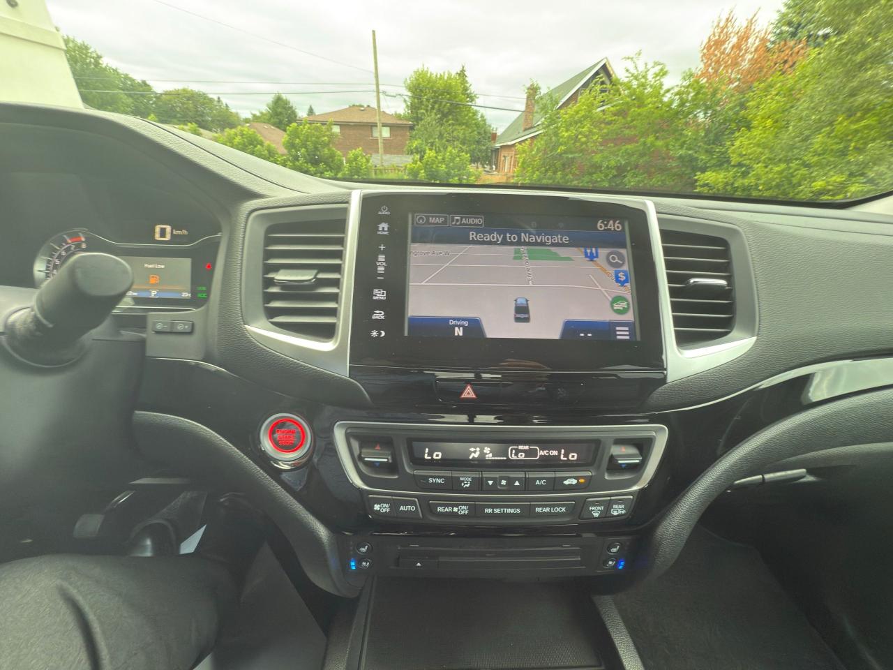2020 Honda Ridgeline TOURING - Photo #15