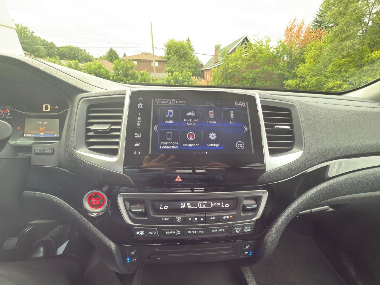 2020 Honda Ridgeline TOURING - Photo #14