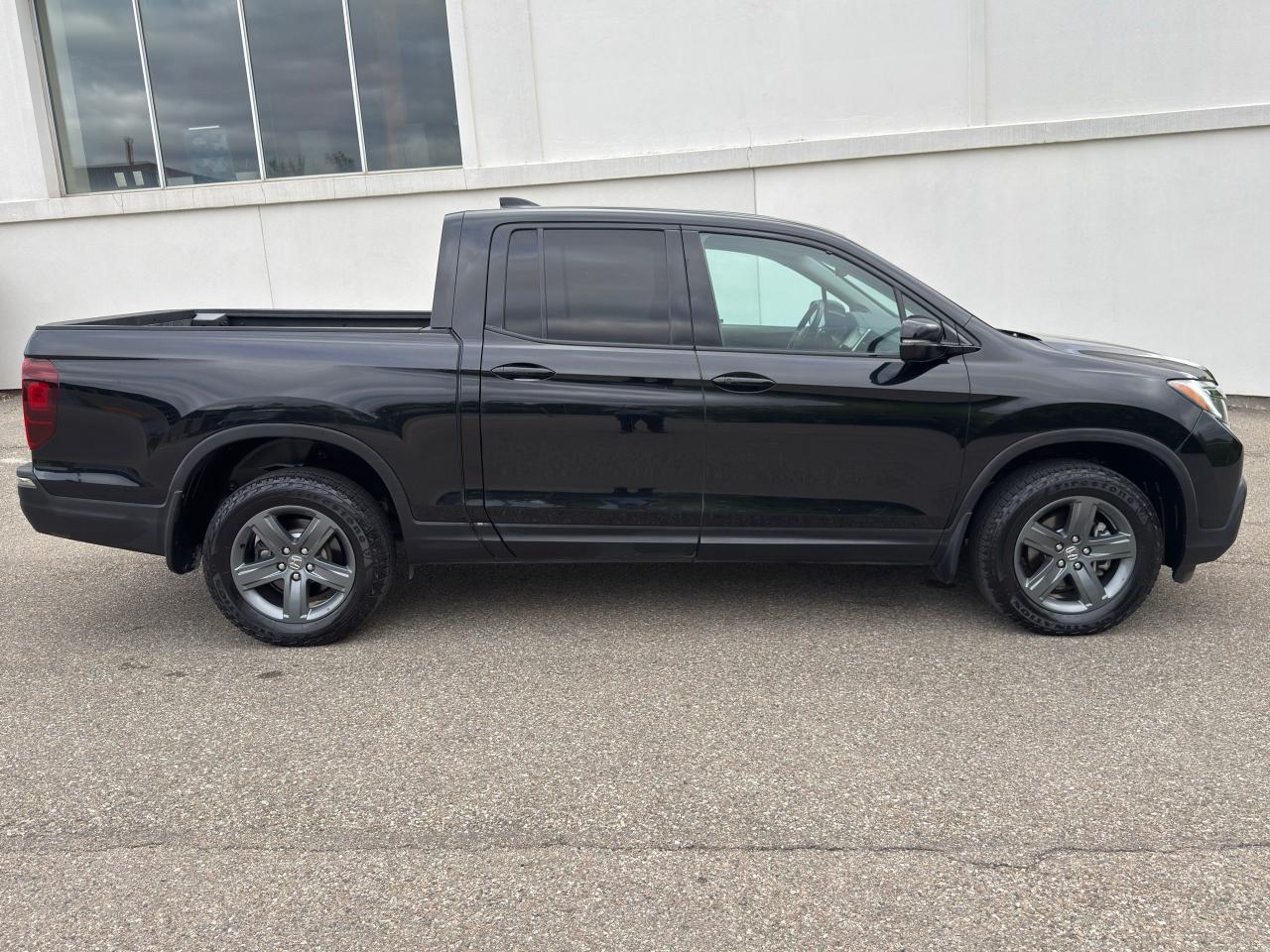 2020 Honda Ridgeline TOURING - Photo #4