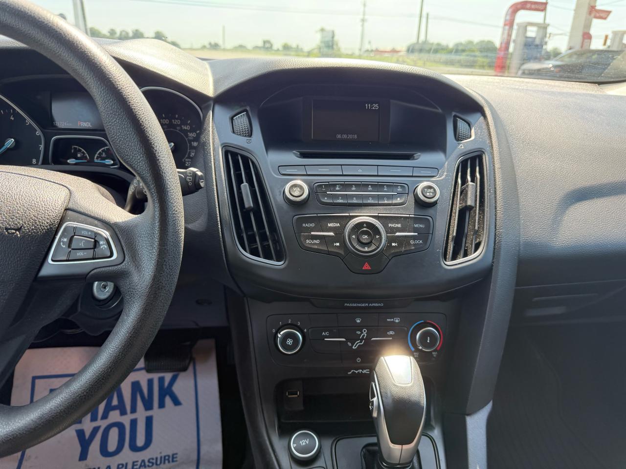 2015 Ford Focus SE - Photo #10