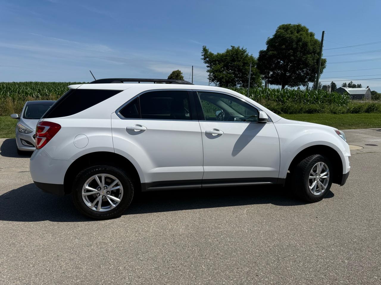 2016 Chevrolet Equinox LT - Photo #2