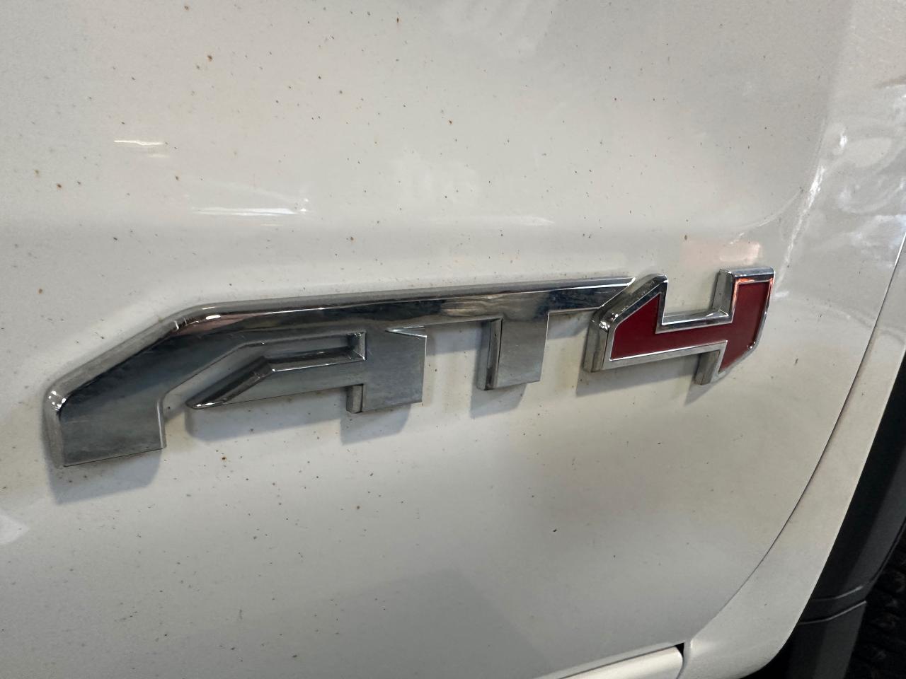 2019 GMC Sierra 1500 AT4 PKG  5.3lV8 LEATHER | HEATED SEATS | 6.5FT BED - Photo #9