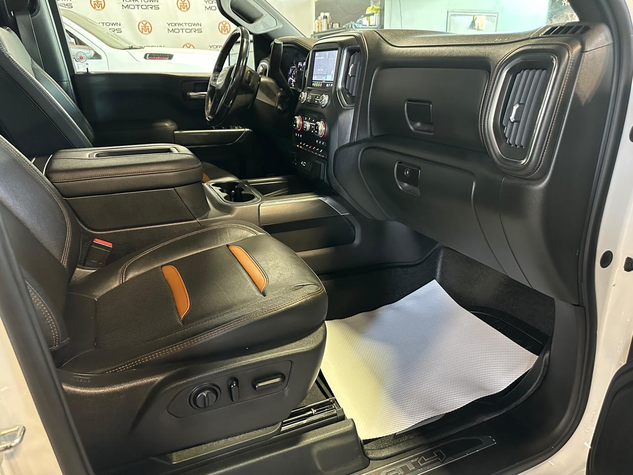 2019 GMC Sierra 1500 AT4 PKG  5.3lV8 LEATHER | HEATED SEATS | 6.5FT BED - Photo #13
