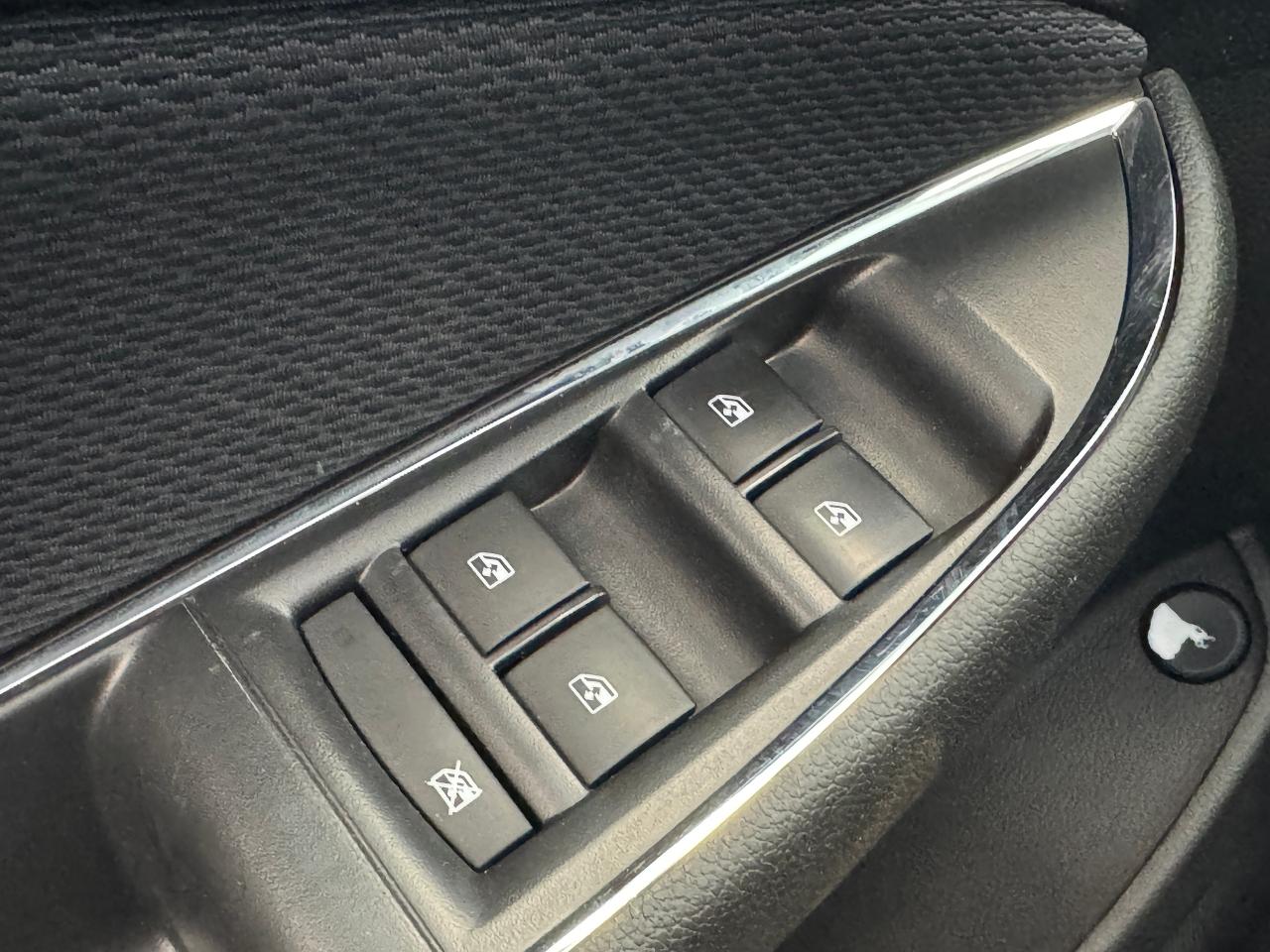 2018 Chevrolet Cruze LT+New Tires+Brake+Appleplay+Camera+Heated Seats Photo44