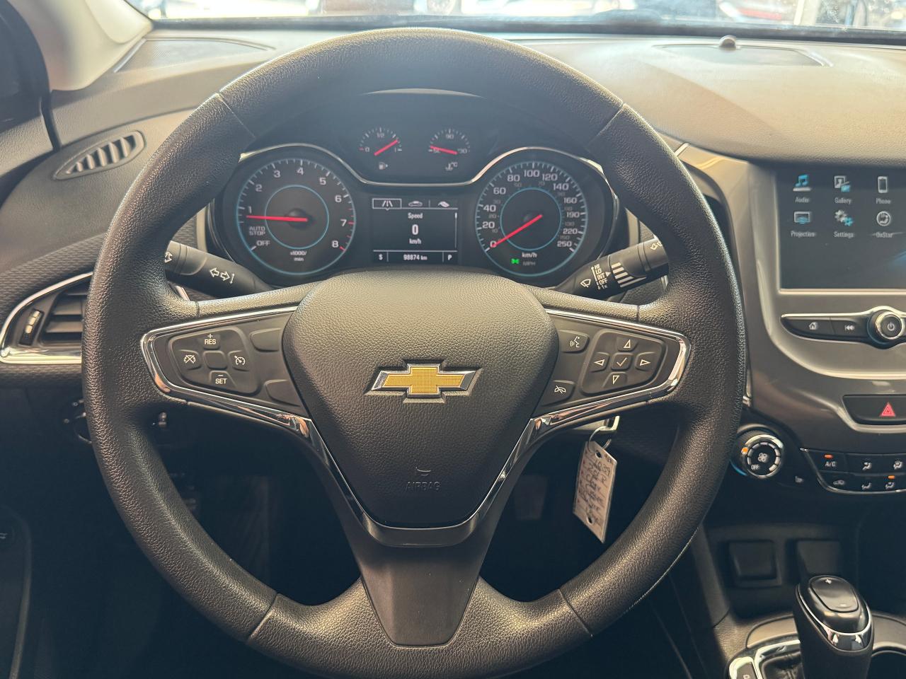 2018 Chevrolet Cruze LT+New Tires+Brake+Appleplay+Camera+Heated Seats Photo13