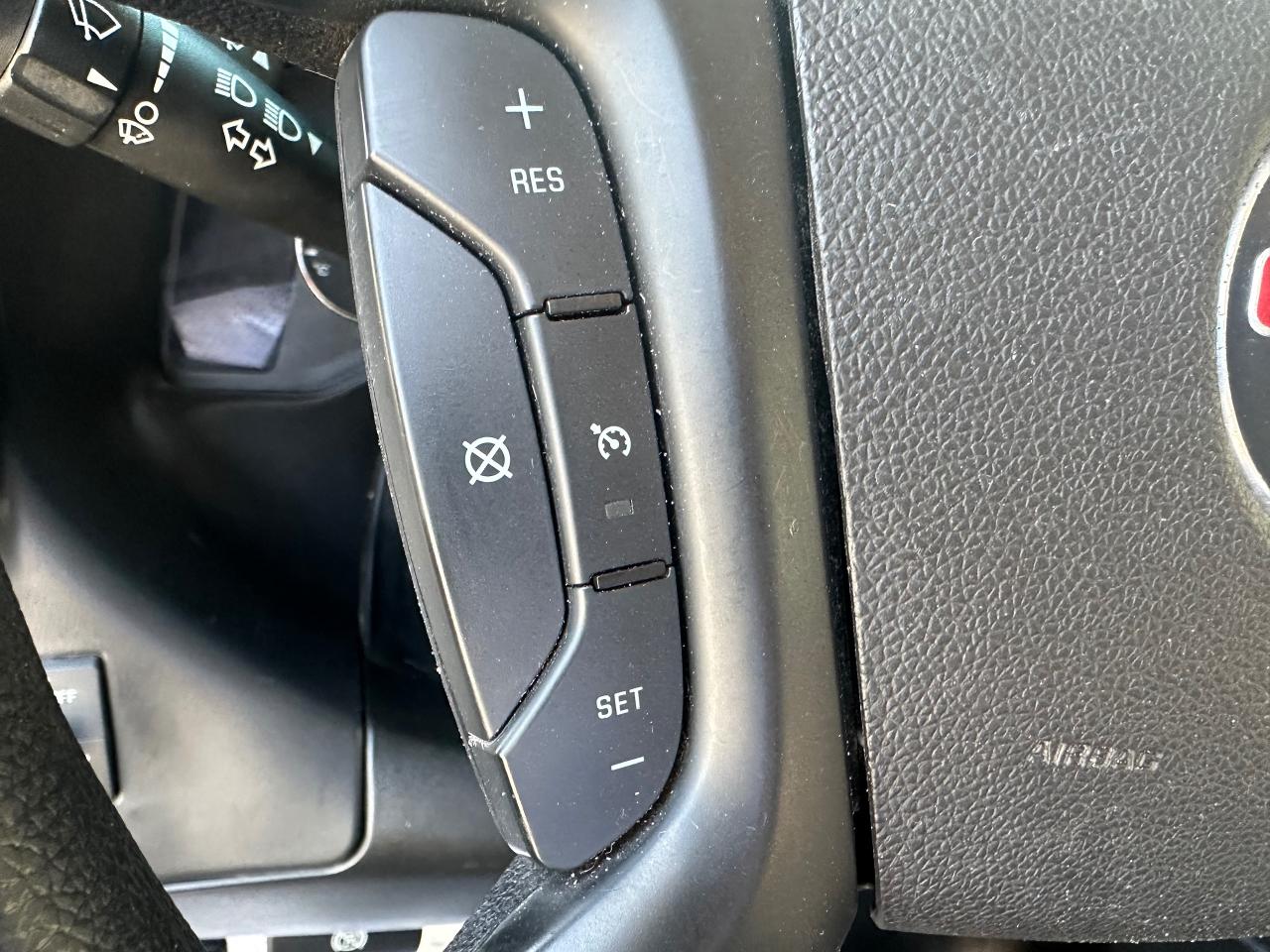 2016 GMC Savana Cargo Van 2500 135" - Photo #17